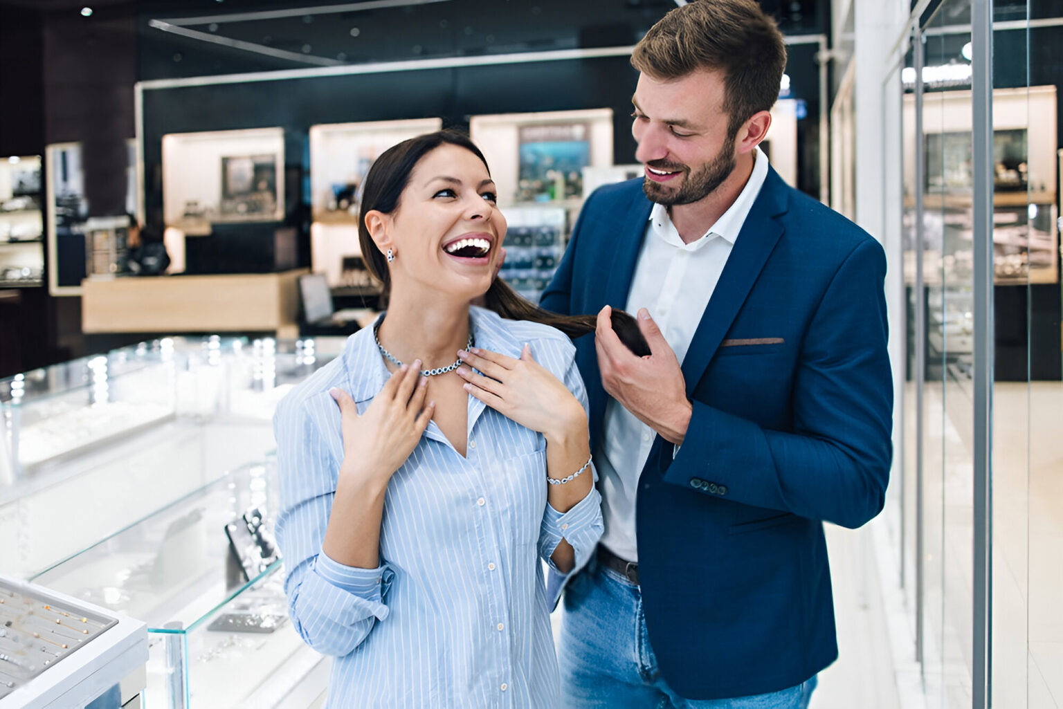 The Ultimate Guide to Choosing the Perfect Jewelry Store - Weekly ...
